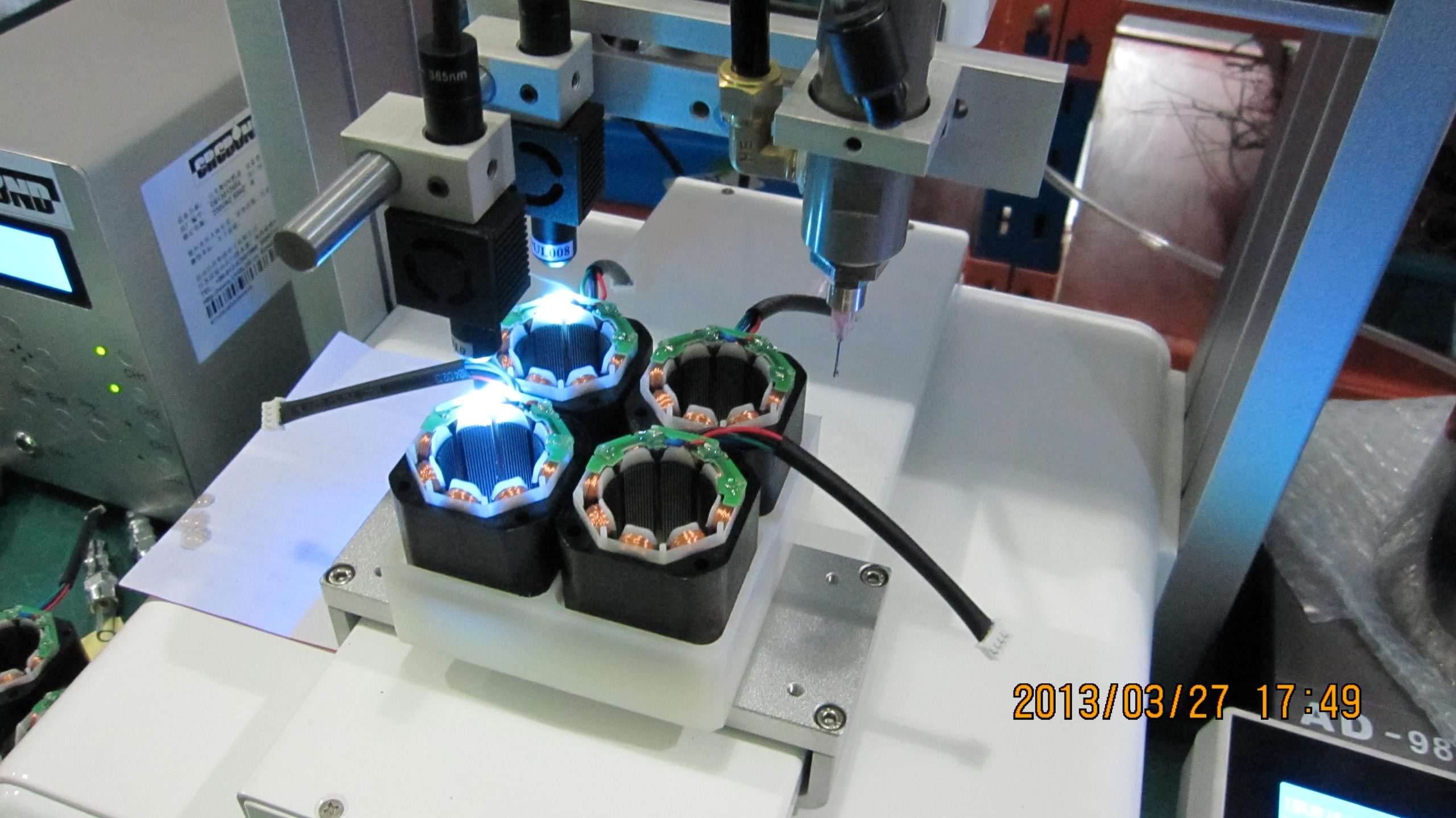 玻璃光纤通信中的UV胶水接头技术研究